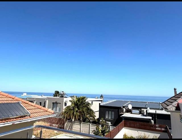 3 BEDROOM HOUSE FOR SALE IN CAMPS BAY